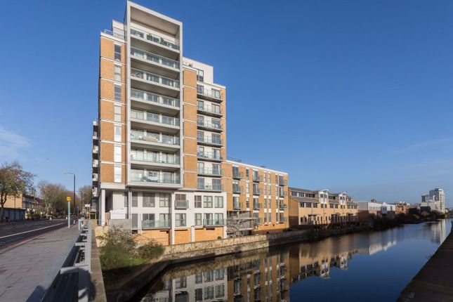 Thumbnail Studio to rent in Frances Wharf, London