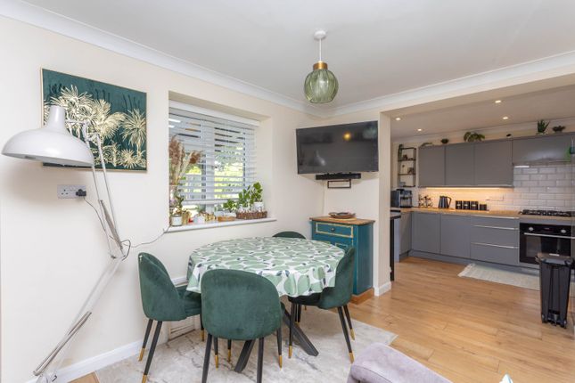 35, Canute Road, Kent photo 3