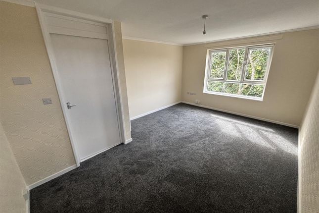 27, Lismore Drive, Darlington photo 3