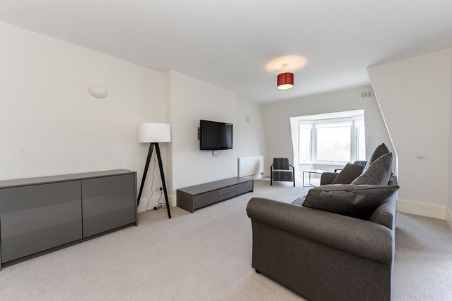 Flat to rent in Strathmore Court, Park Road, St John's Wood, London