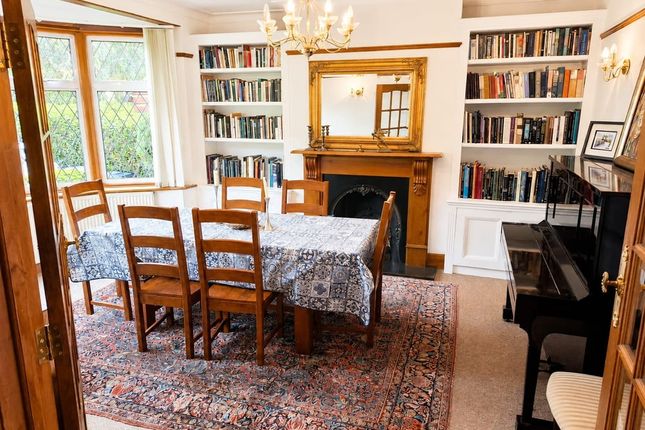 22 Hillside Grove, London photo 4