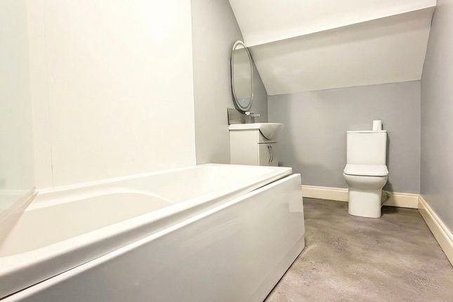 40,Flat 3, Albert Road, Ramsgate photo 5