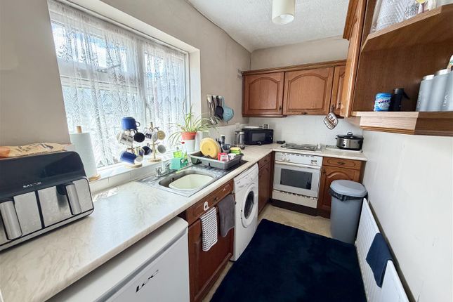 108A, Rockley Road, Poole photo 4