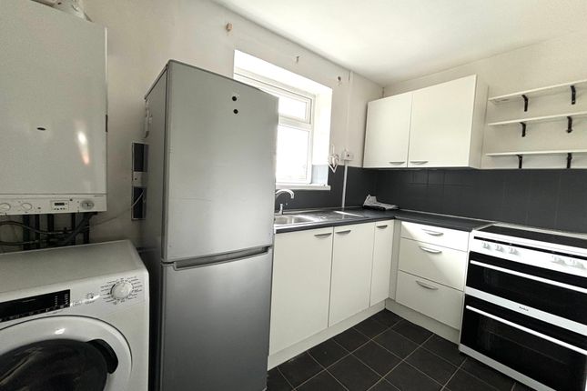 37A, Nuneaton photo 2