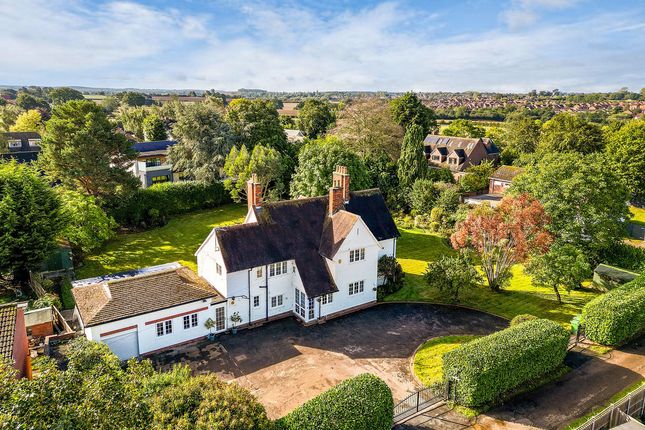 Thumbnail Detached house for sale in Southam Road, Leamington Spa, Radford Semele