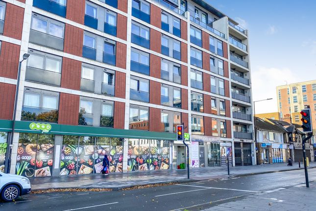 Thumbnail Commercial property for sale in High Street, Slough