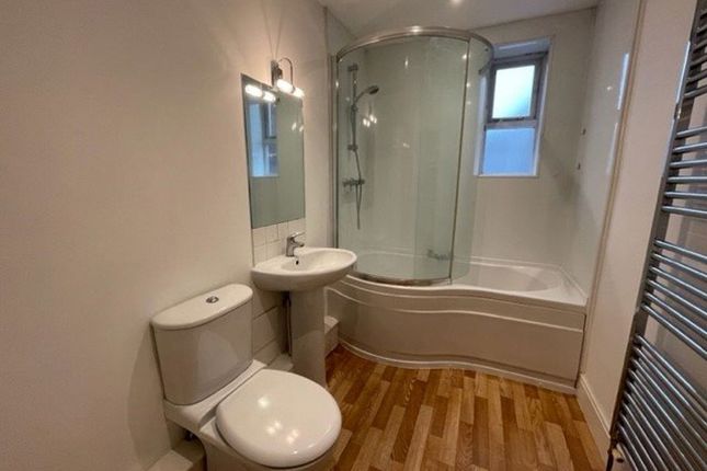 Apart 2, 14, Victoria Park Road, Leicester photo 5