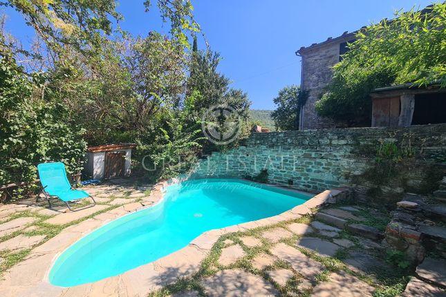 Villa for sale in Pietralunga, Perugia, Umbria