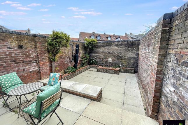 Trinity Lane, Trinity Lane, Beverley photo 4