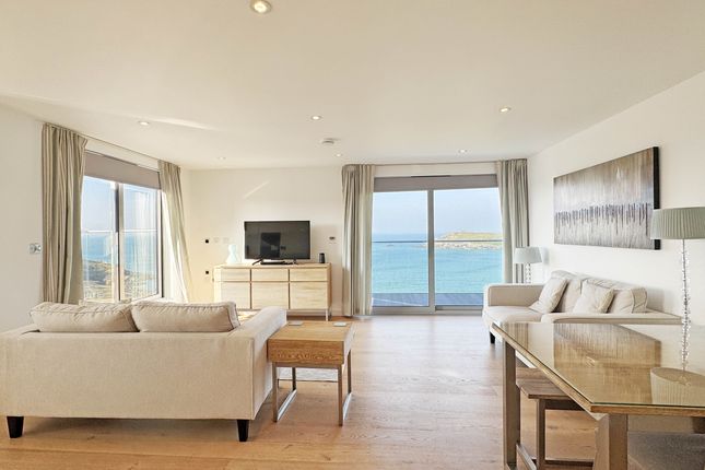 Apartment 12,  Crantock Bay Apartments, Newquay photo 2