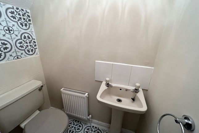 6, DONCASTER photo 5
