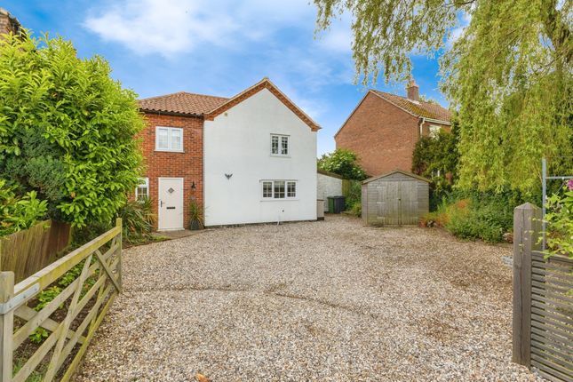Thumbnail Detached house for sale in Church Lane, Stanfield, Dereham