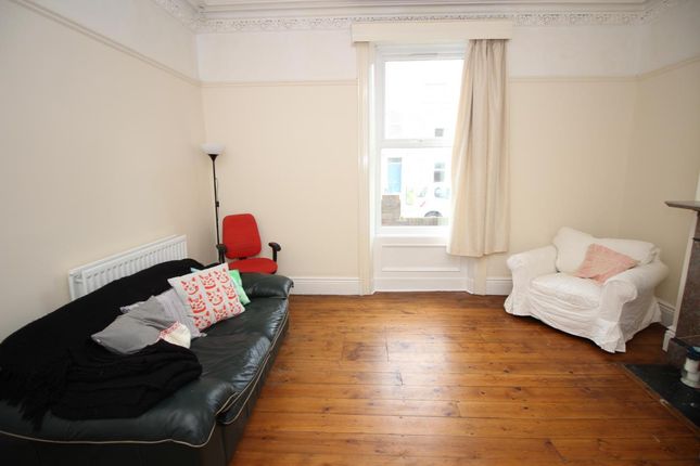 3, Belle Grove West, Newcastle upon Tyne photo 2