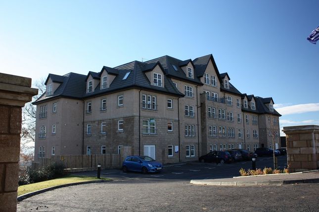 Thumbnail Flat to rent in Marina Road, Bathgate