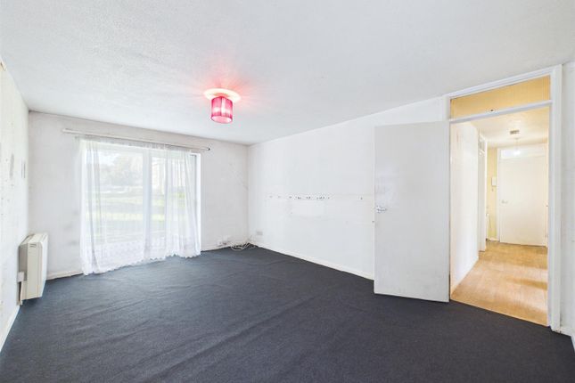 5 Cabot House, Sibland Way, Bristol photo 2
