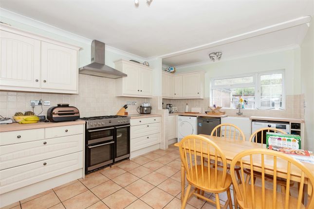 Canterbury Road, Worthing photo 3