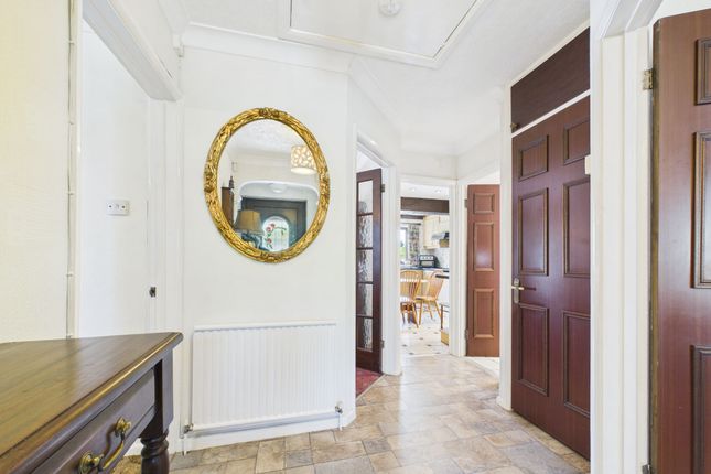 3 Hogarth Avenue, Reading photo 3