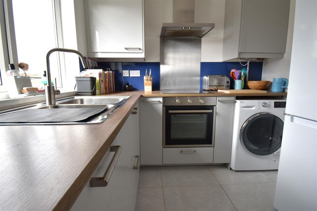 33, Elmfield Road, Westbury on Trym photo 3