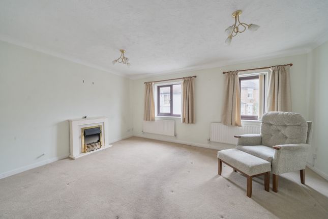 26, Amery Hill, Hampshire photo 2