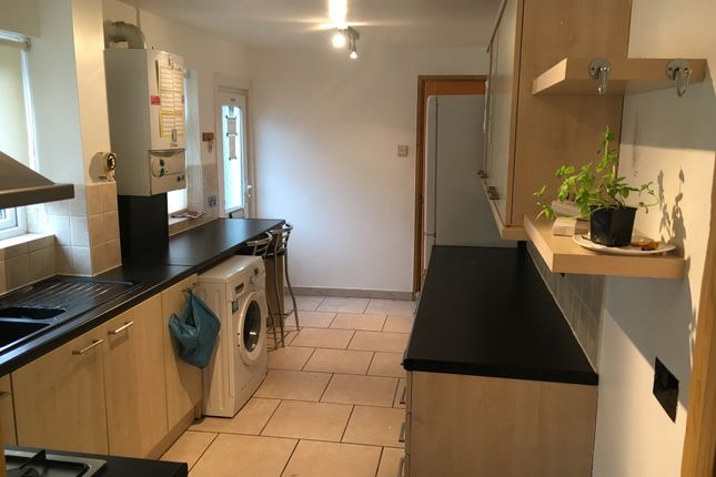Thumbnail Duplex to rent in Iddesleigh Road, Bedford
