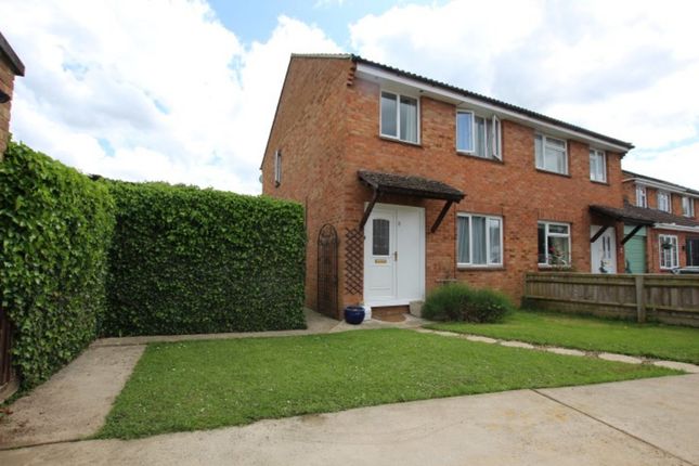 Thumbnail Semi-detached house for sale in Follets Close, Yarnton