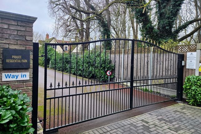 28, Appleacre Park, Fowlmere photo 2