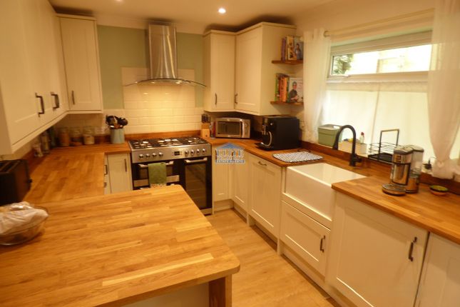 4, Glyn Street, Ogmore Vale photo 2