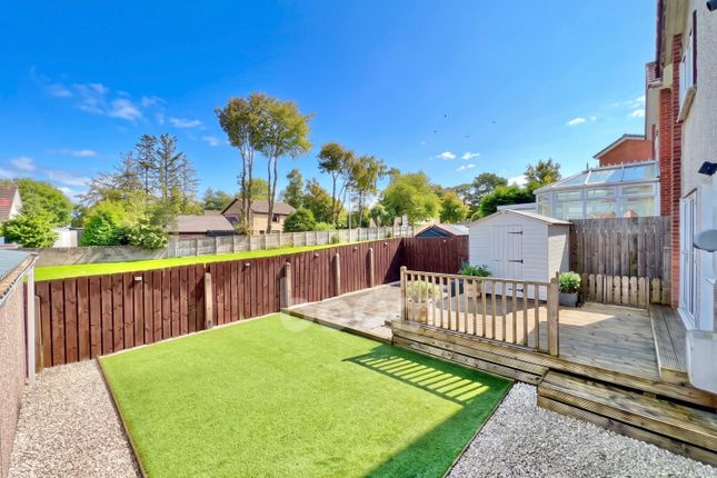 Gladstone Avenue, Johnstone photo 4