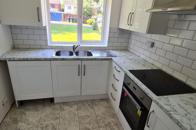 Thumbnail Flat for sale in Halifax Close, Coventry