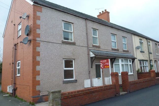 Flat 1, 50, Hall Street, Rhosllanerchrugog photo 5