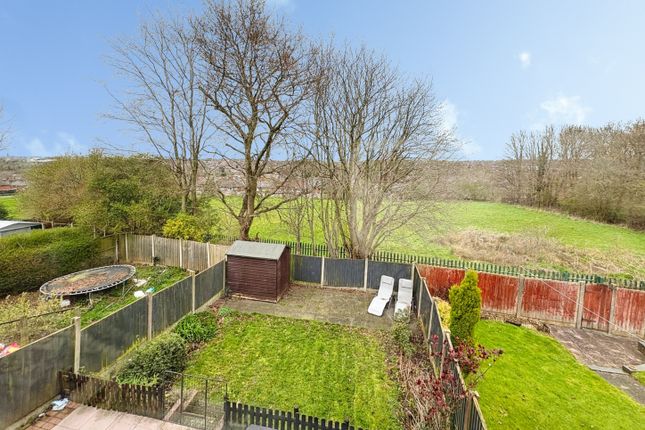 36, Allendale Walk, Blurton, Stoke-on-trent photo 4
