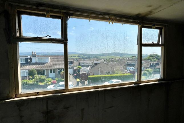 48, Oak Drive, Lancaster photo 3