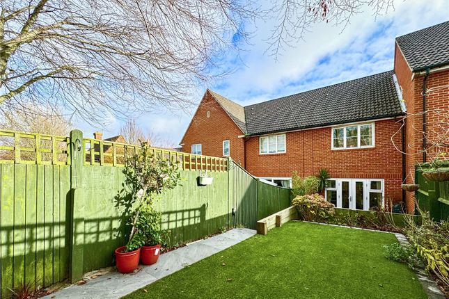 46, Hawthorn Park, Kent photo 4