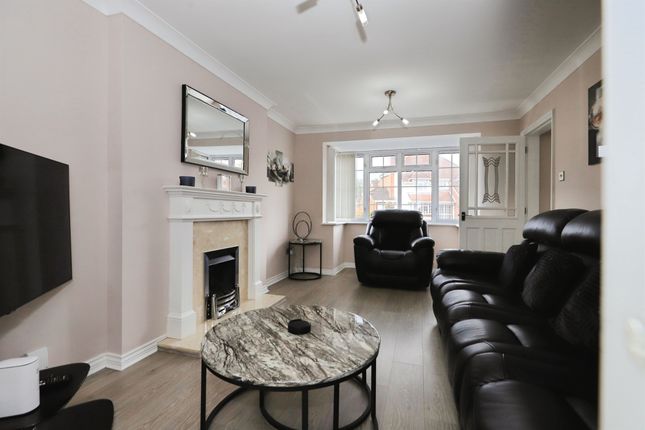102, Weston Drive, Bilston photo 4