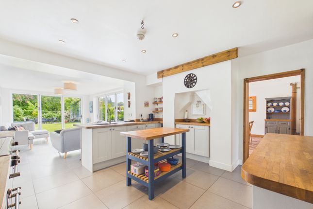 Talbot Cottage,, Ryeford, Herefordshire photo 4