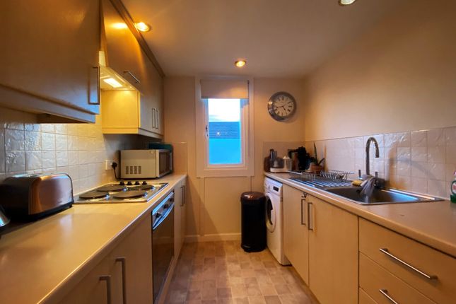 Ravenscroft Street, Gilmerton, Edinburgh, EH17 8QL, Edinburgh photo 4