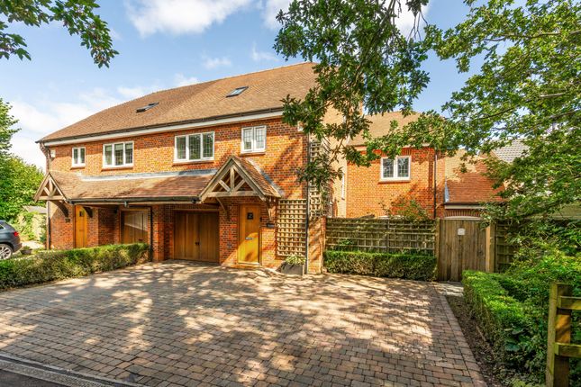 Thumbnail Semi-detached house for sale in Water Lane, Thatcham