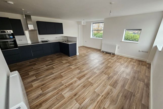 Flat to rent in Bartholomews Square, Horfield, Bristol