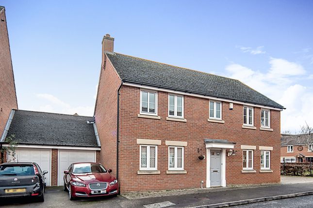 Thumbnail Detached house to rent in Wood End Close, Sharnbrook