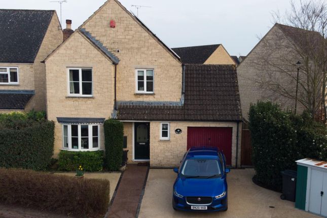 Thumbnail Detached house for sale in Perrinsfield, Lechlade