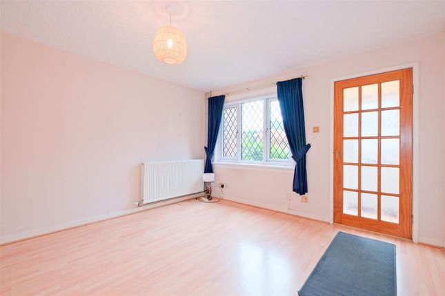 24, Craigmuir Gardens, Blantyre photo 3