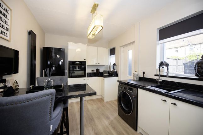 10, Aston Avenue, Nottingham photo 3