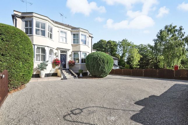 2 Calcotts Main Road, Ingatestone photo 2
