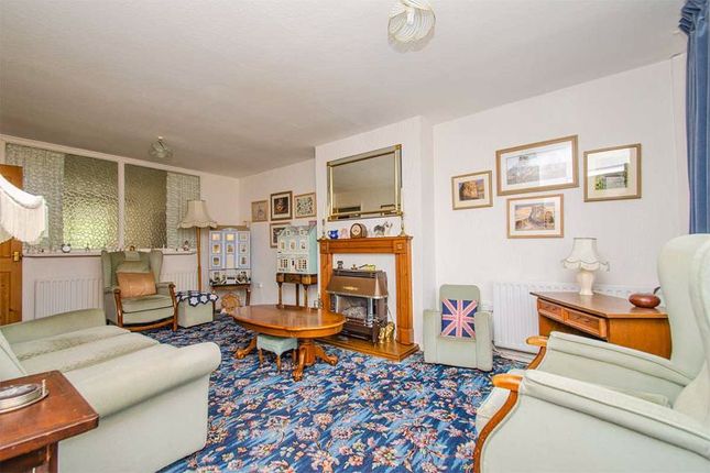 51, Park Road, Burntwood photo 4