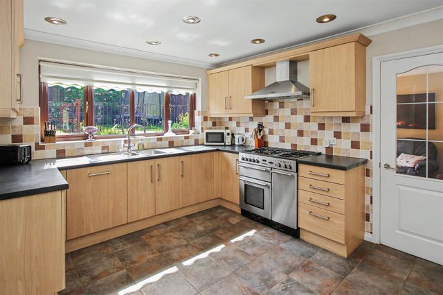 5, Newtown Road, Wellingborough photo 4