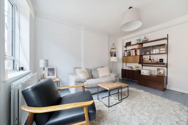 Flat for sale in Neal Street, Covent Garden, London