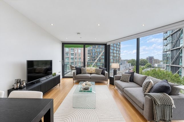 29, 4, Riverlight Quay, London photo 3