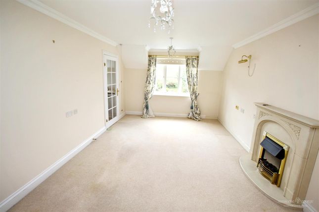 Flat 52, Calcot Priory, Bath Road, Reading photo 3