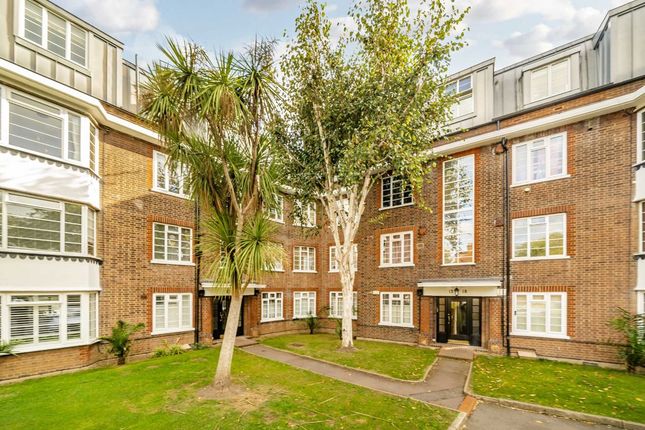 11, Manor Court, London photo 4