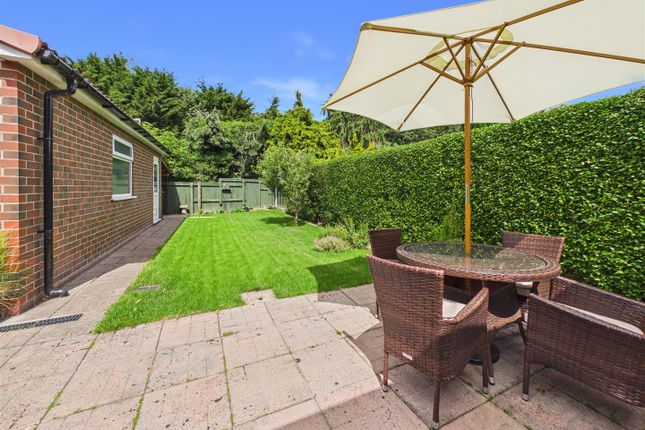54, Gibson Lane South, Melton photo 2